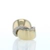 Vhernier Abbraccio ring in noble gold and diamonds - 360 thumbnail