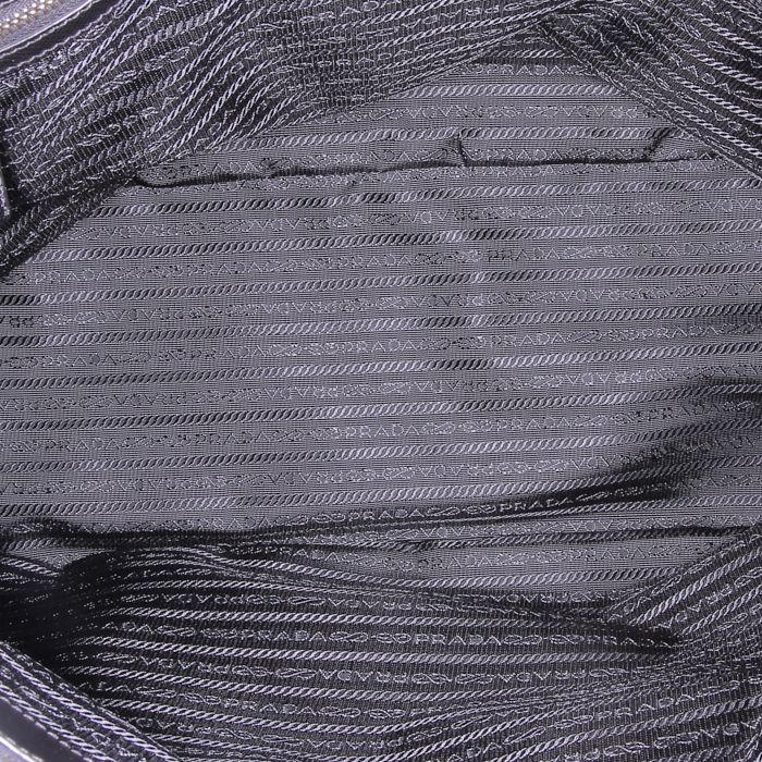 Bolso Cabás Prada Galleria modelo grande en cuero saffiano negro - Detail D2
