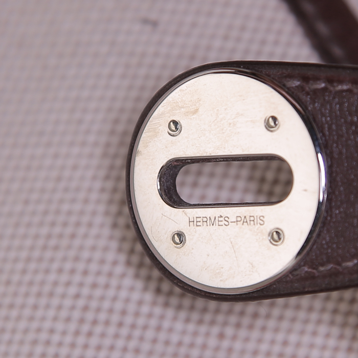 Hermes Lindy handbag in beige canvas and brown leather - Detail D3