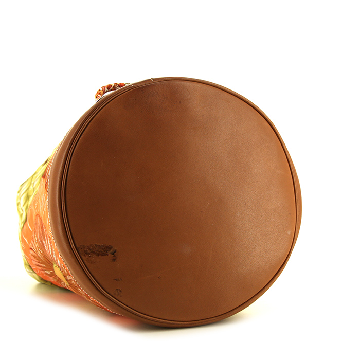 Hermès Soie Cool backpack in yellow and orange silk and Barenia leather - Detail D4