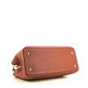Louis Vuitton Capucines handbag in pink grained leather - Detail D4 thumbnail