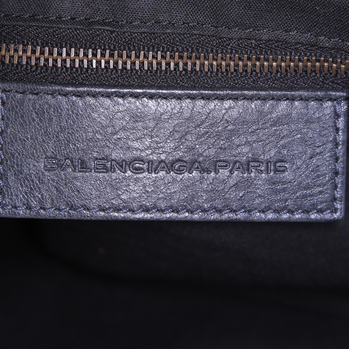 Balenciaga Classic City bag in grey leather - Detail D4