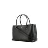 Chanel Executive shopping bag in black grained leather - 00pp thumbnail