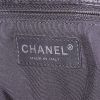 Chanel Executive shopping bag in black grained leather - Detail D4 thumbnail