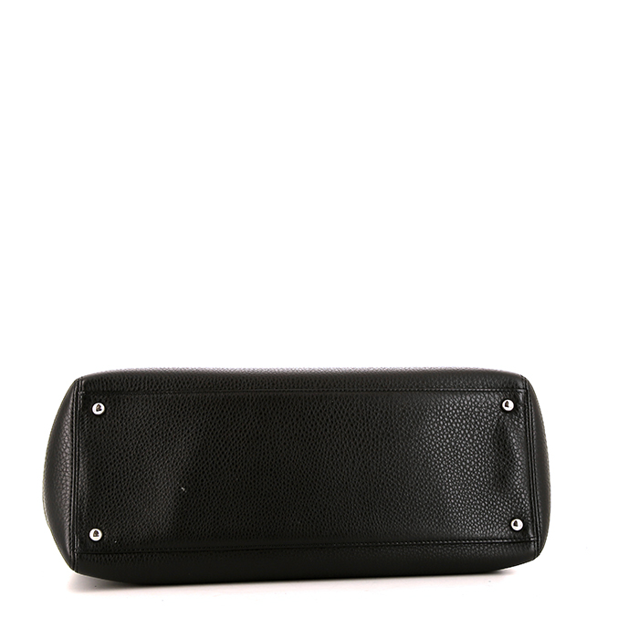 Sac cabas Chanel Executive en cuir grainé noir - Detail D5