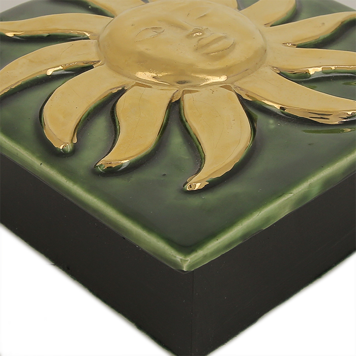 Mithé Espelt, "Sun" chest, in embossed and glazed earthenware, crackled gold, oak base, around 1955 - Detail D3