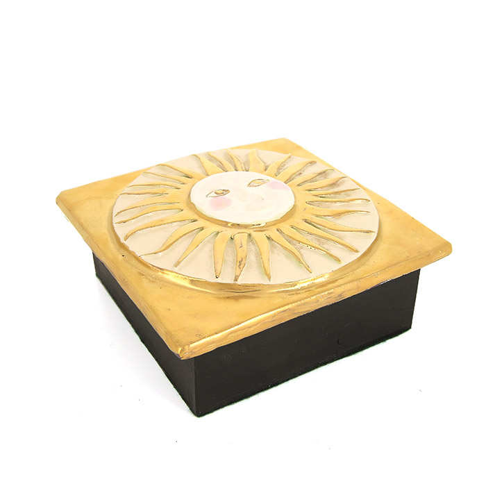 Mithé Espelt, "Axum" chest, in embossed and glazed earthenware, crackled gold, oak base, from the 1960's - Detail D3