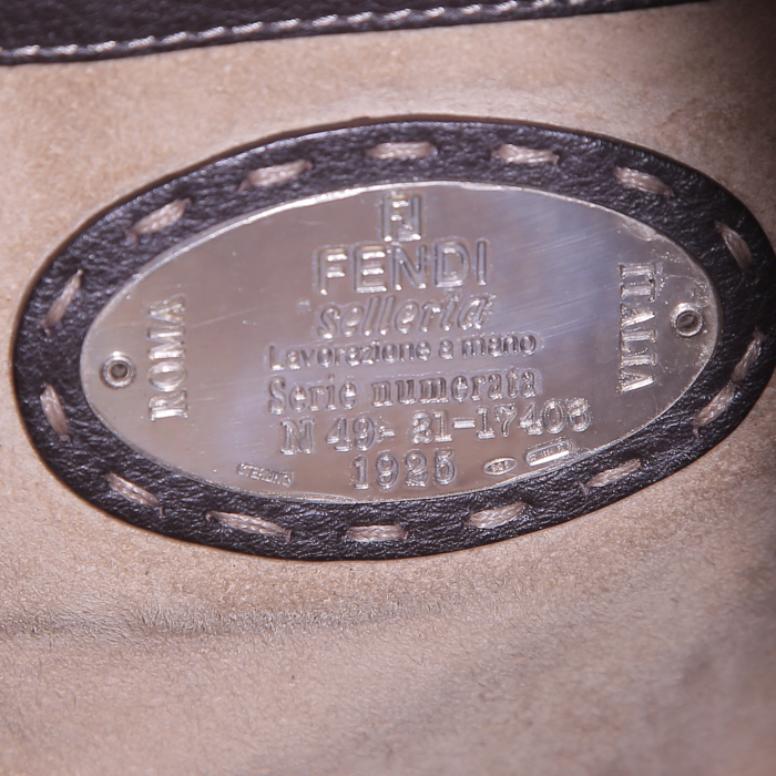 Bolso de mano Fendi Selleria en cuero marrón - Detail D3