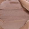 Bolso de mano Chanel Boston en cuero granulado acolchado beige - Detail D2 thumbnail