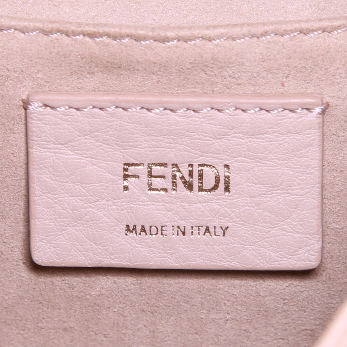Fendi Kan I shoulder bag in red monogram leather - Detail D4