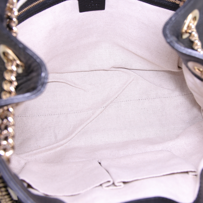 Shopping bag Gucci Soho in pelle martellata nera - Detail D3