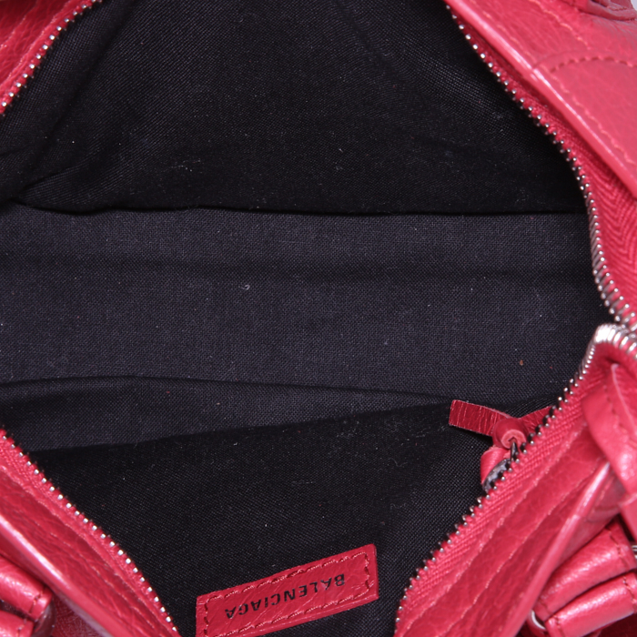 Bolso de mano Balenciaga Classic City mini en cuero rojo - Detail D3