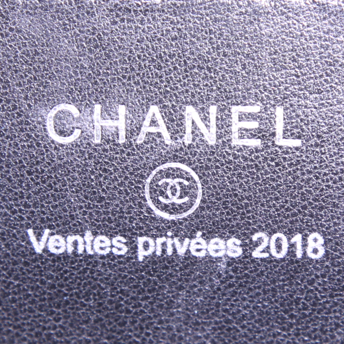 Bolso bandolera Chanel Wallet on Chain en piel de pitón negra - Detail D3