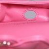 Chanel Étui Airpods holder in pink quilted leather - Detail D2 thumbnail