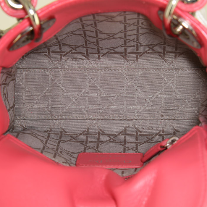 Dior Lady Dior mini handbag in pink leather cannage - Detail D3