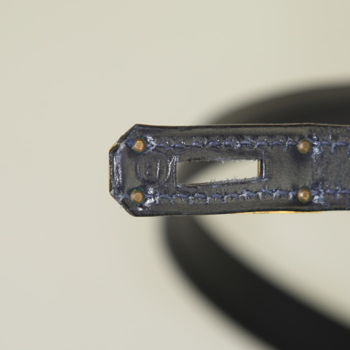 Sac à main Hermès Kelly 20 cm en cuir box bleu-marine - Detail D5