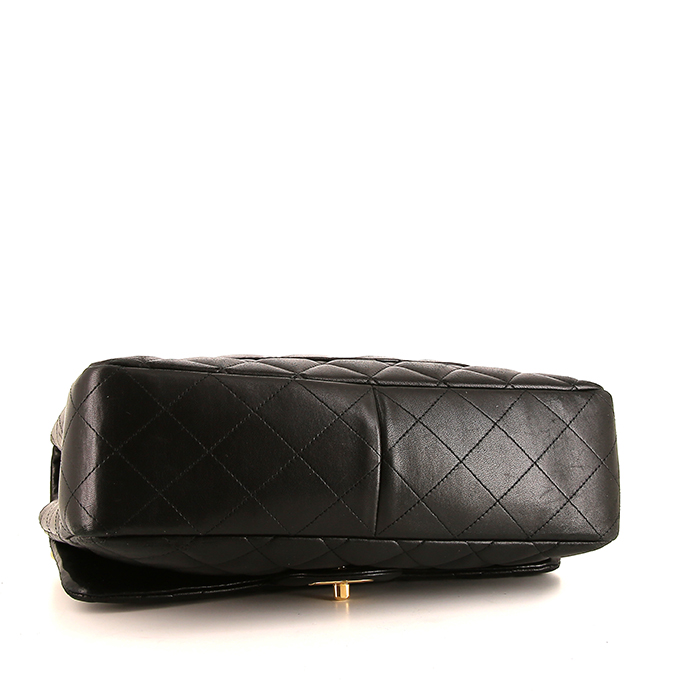Bolso de mano Chanel  Timeless Jumbo en cuero acolchado negro - Detail D5