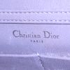 Bolso bandolera Dior Cannage en cuero acolchado azul oscuro - Detail D4 thumbnail