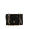 Chanel Vintage handbag in black quilted leather - 360 thumbnail