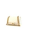 Chanel 2.55 handbag in white quilted leather - 00pp thumbnail