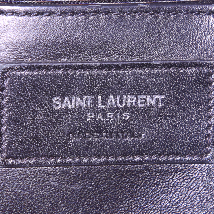 Saint Laurent College small shoulder bag in black chevron quilted leather - Detail D4