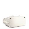 Alaia shopping bag in white leather - Detail D4 thumbnail