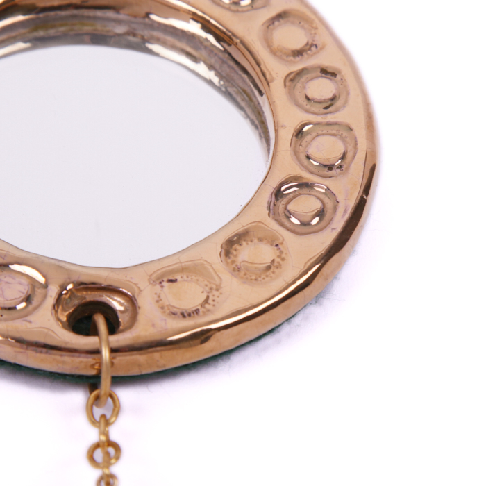Mithé Espelt, ravissant et rare petit "Miroir-bijoux" de sac, en terre estampée et or craquelé, du début des années 1950 - Detail D1