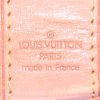 Sac à main Louis Vuitton Judy en toile monogram multicolore blanche et cuir naturel - Detail D4 thumbnail