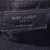 Sac bandoulière Saint Laurent Niki moyen modèle en cuir noir - Detail D4 thumbnail