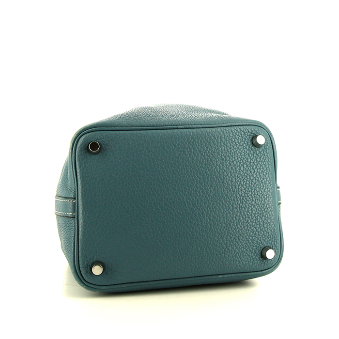Sac à main Hermes Picotin en cuir togo bleu-jean - Detail D4