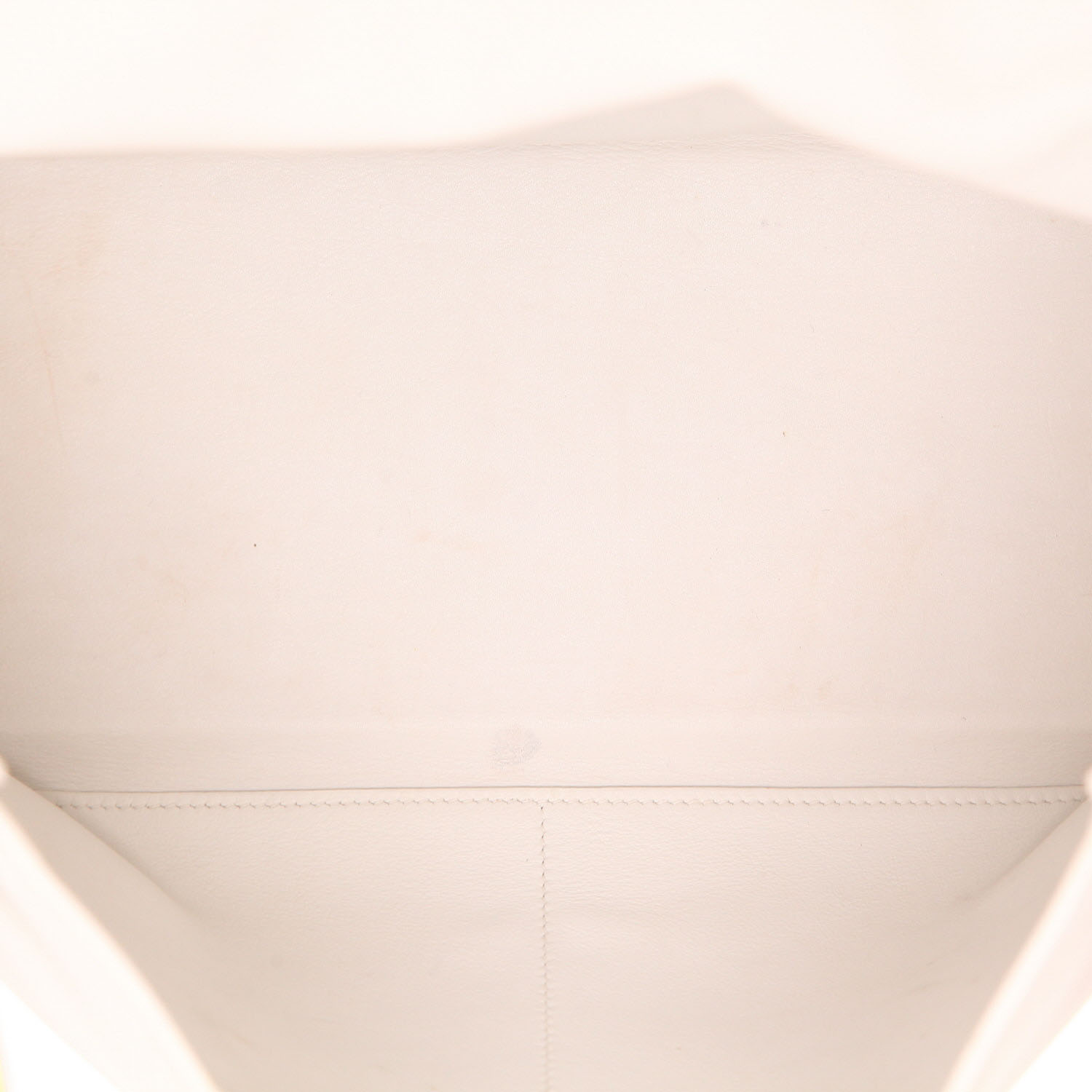 Hermes Kelly 35 cm handbag in white Swift leather - Detail D3