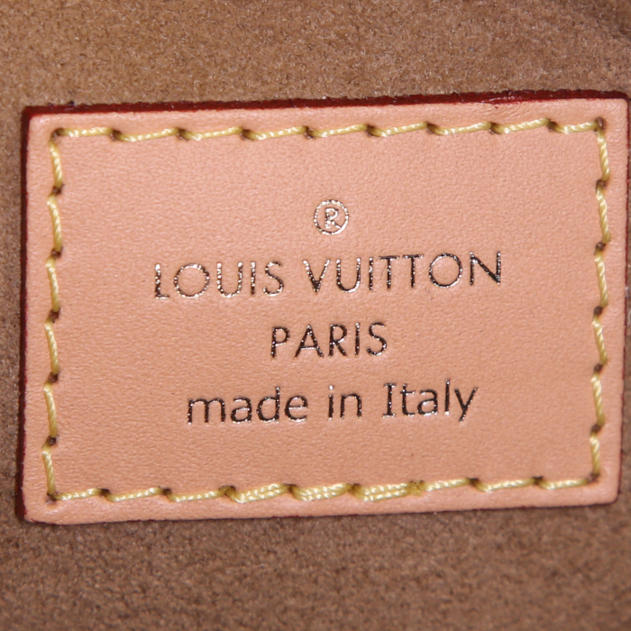 Louis Vuitton Game On Coeur shoulder bag in brown monogram canvas and natural leather - Detail D3