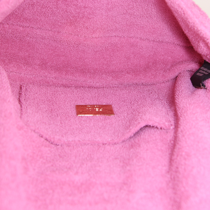 Sac à main Fendi Baguette en tissu-éponge rose - Detail D3