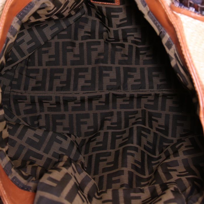 Fendi Spy handbag in beige raphia and brown leather - Detail D2