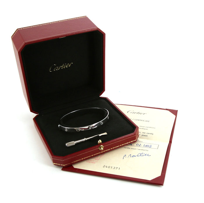 Cartier Love large model bangle in white gold, size 20 - Detail D2