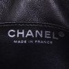 Sac à main Chanel Camera en cuir matelassé noir - Detail D4 thumbnail