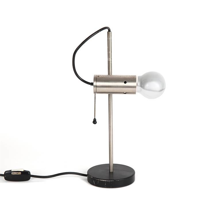 Tito Agnoli, Model 251 table lamp, in black lacquered metal and nickel-plated metal with gunmetal finish, O-luce edition, designed in 1955, edition of the 1960's - 00pp