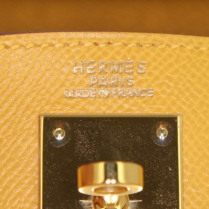 Borsa Hermes Kelly 32 cm in pelle Courchevel gialla - Detail D4