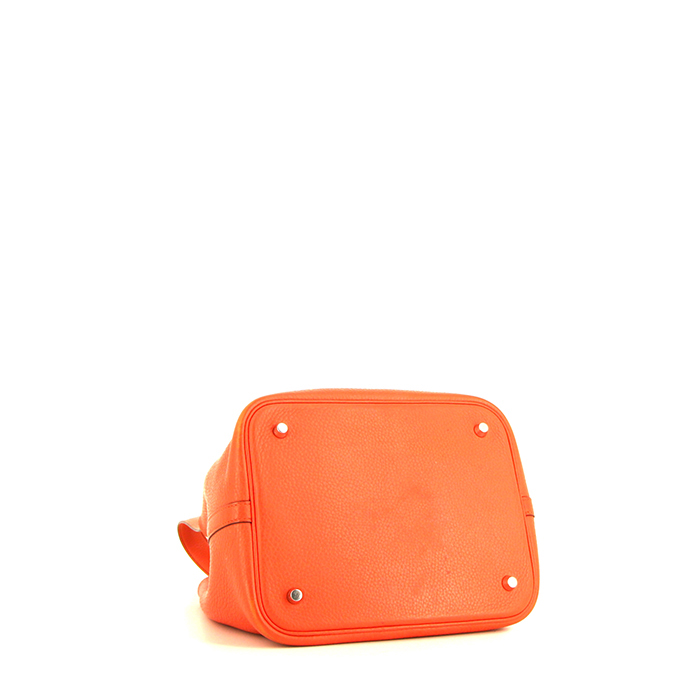 Hermes Picotin medium model handbag in orange leather taurillon clémence - Detail D4
