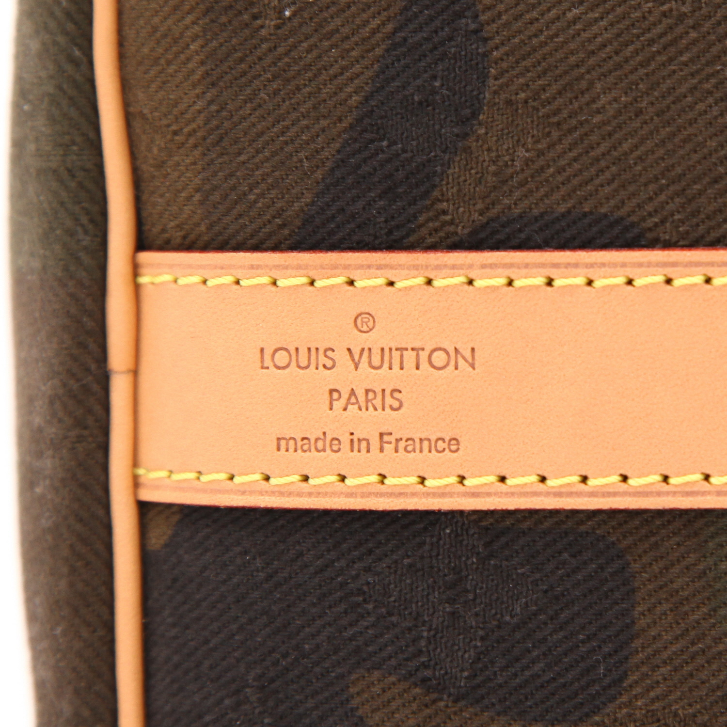 Louis Vuitton Keepall 45 travel bag  in green camouflage canvas  and natural leather - Detail D2