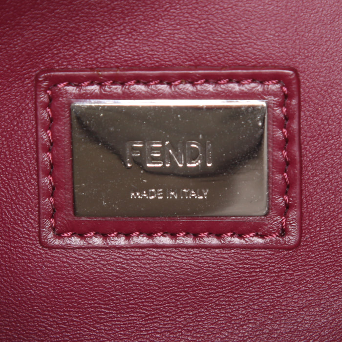 Fendi  Peekaboo Regular medium model  handbag  in grey leather - Detail D4