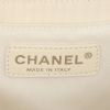 Bolso bandolera Chanel  Timeless en lona rosa - Detail D4 thumbnail