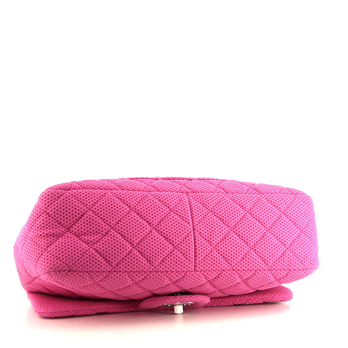 Chanel  Timeless shoulder bag  in pink canvas - Detail D5