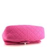Bolso bandolera Chanel  Timeless en lona rosa - Detail D5 thumbnail