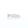 Bague solitaire Tiffany & Co en platine et diamant (0,60 carat) - Detail D2 thumbnail