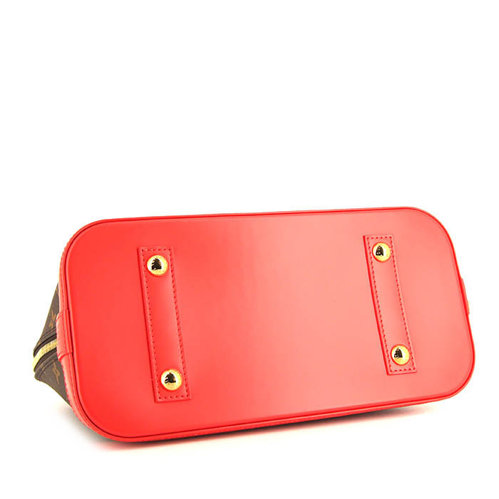 Bolso de mano Louis Vuitton Alma Limited Edition Flamingo Monogram Totem modelo pequeño en lona Monogram revestida marrón y cuero rojo - Detail D4