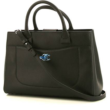 Shopping bag Chanel Executive in pelle martellata nera