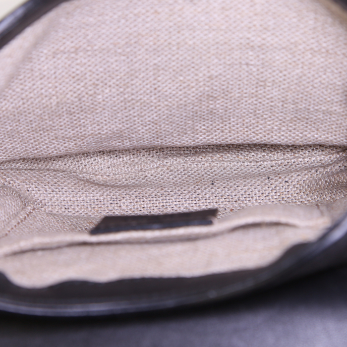 Gucci Gucci Vintage shoulder bag in black suede and black leather - Detail D2