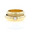 Sortija Piaget Possession modelo grande en oro amarillo y diamantes - Detail D2 thumbnail