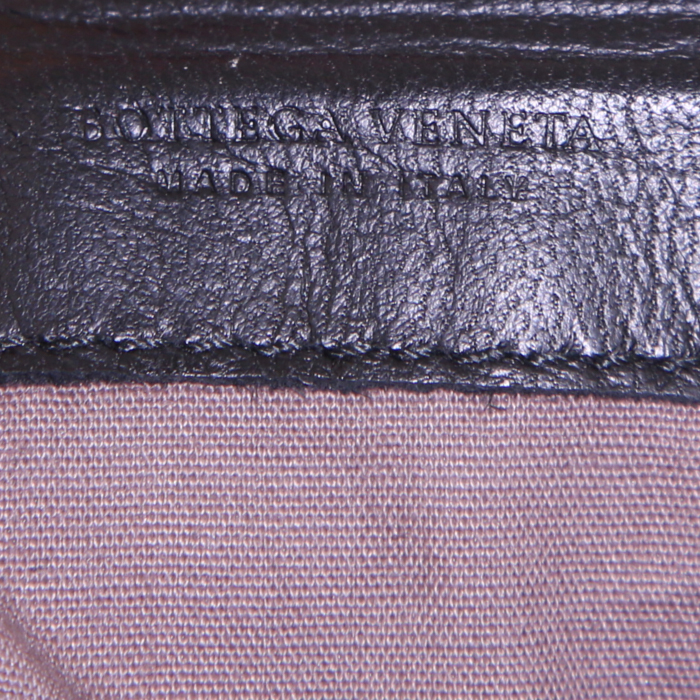Bottega Veneta pouch in black intrecciato leather - Detail D3
